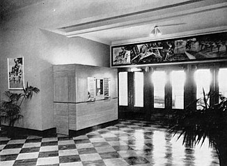 Lobby of RKO Grand Cinerama, Columbus