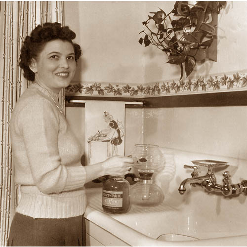 Ann Thomas in Richwood, Ohio